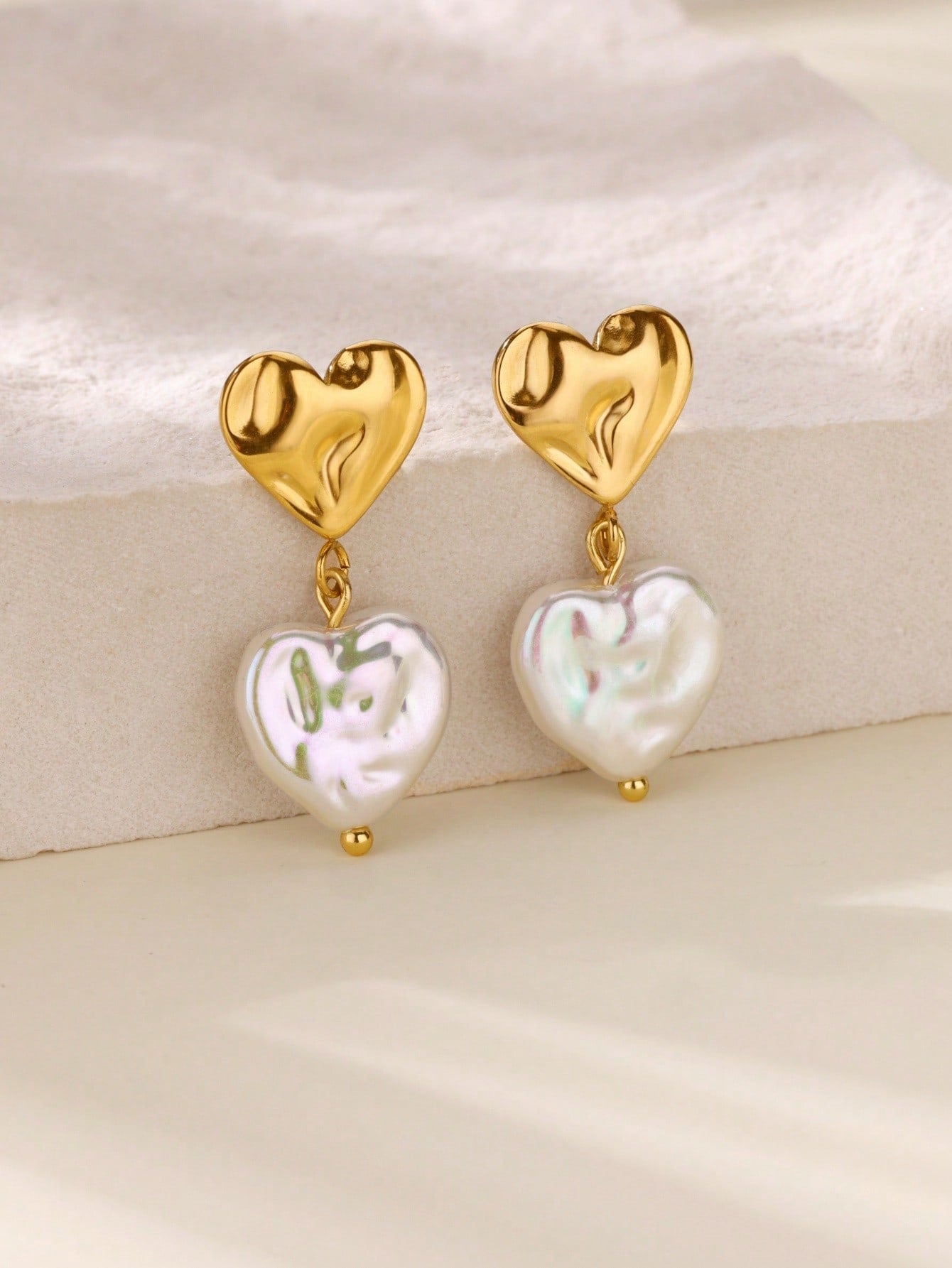 Sweet Texture Heart Earrings