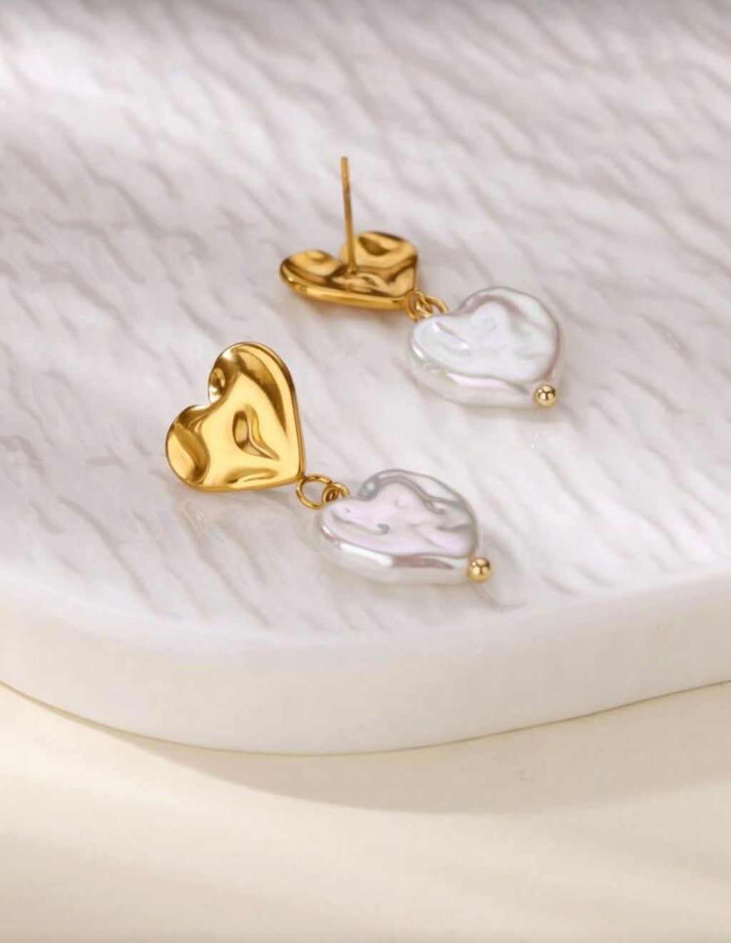 Sweet Texture Heart Earrings